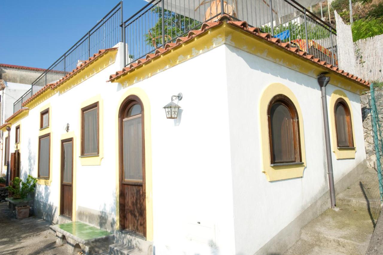 La Casina Del Pennolo, Casa Stani 60 Mq. Villa Conca dei Marini Bagian luar foto